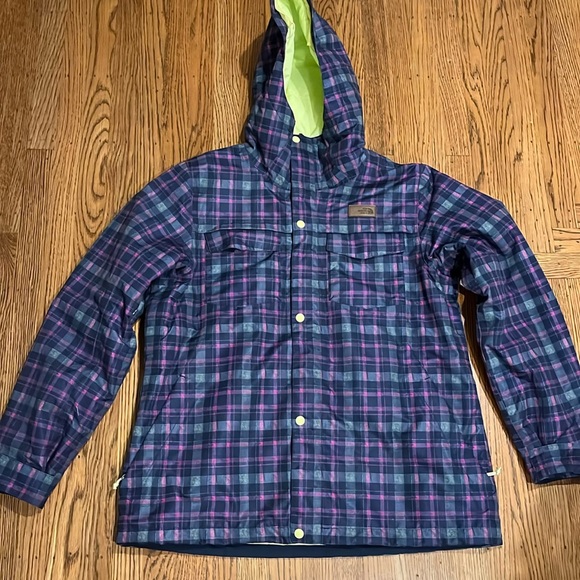 The North Face Jacket - Picture 1 of 9